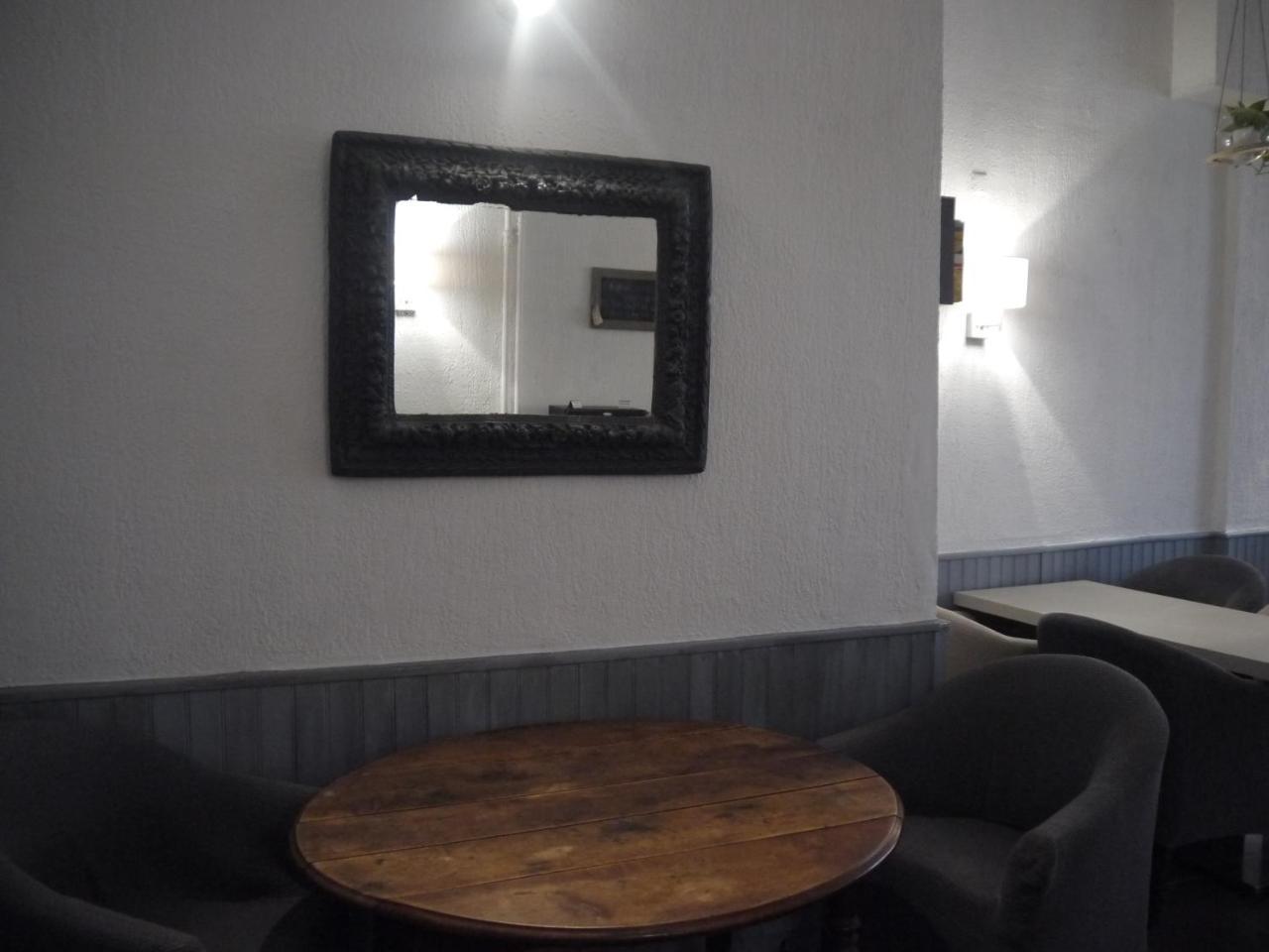 Hotel Portalet Hyères المظهر الخارجي الصورة